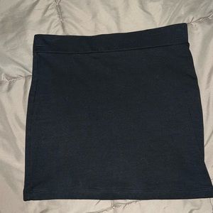 Forever 21 black mini skirt